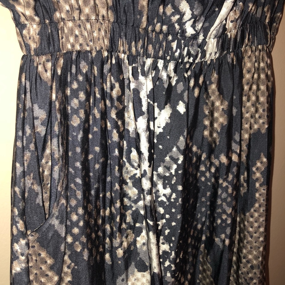 🌟Express Snakeskin Dress - Picture 4 of 5